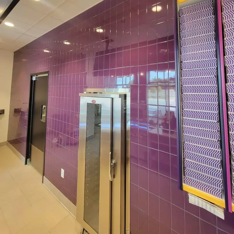 cleaning-and-polishing-tile-walls-in-branded-retail-store-in-dallas-tx