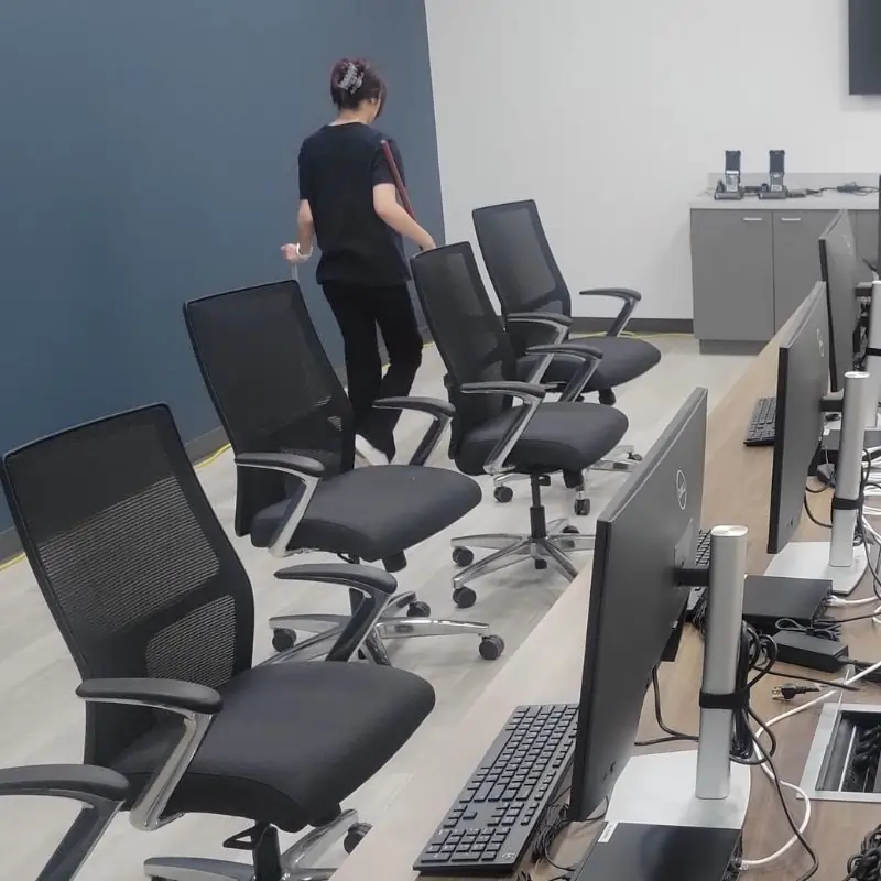Cleaning office workstations in office building in Dallas Fort Worth Cleaning office workstations in office building in Dallas Fort Worth