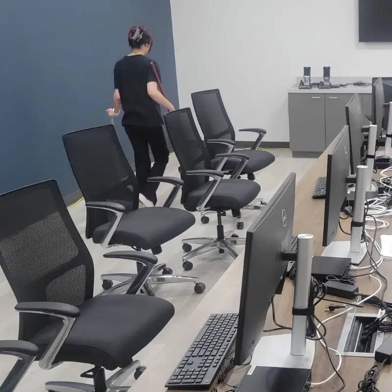 Day porter maintaining office building and ensuring conference rooms are setup any time during the day Day porter maintaining office building and ensuring conference rooms are setup any time during the day